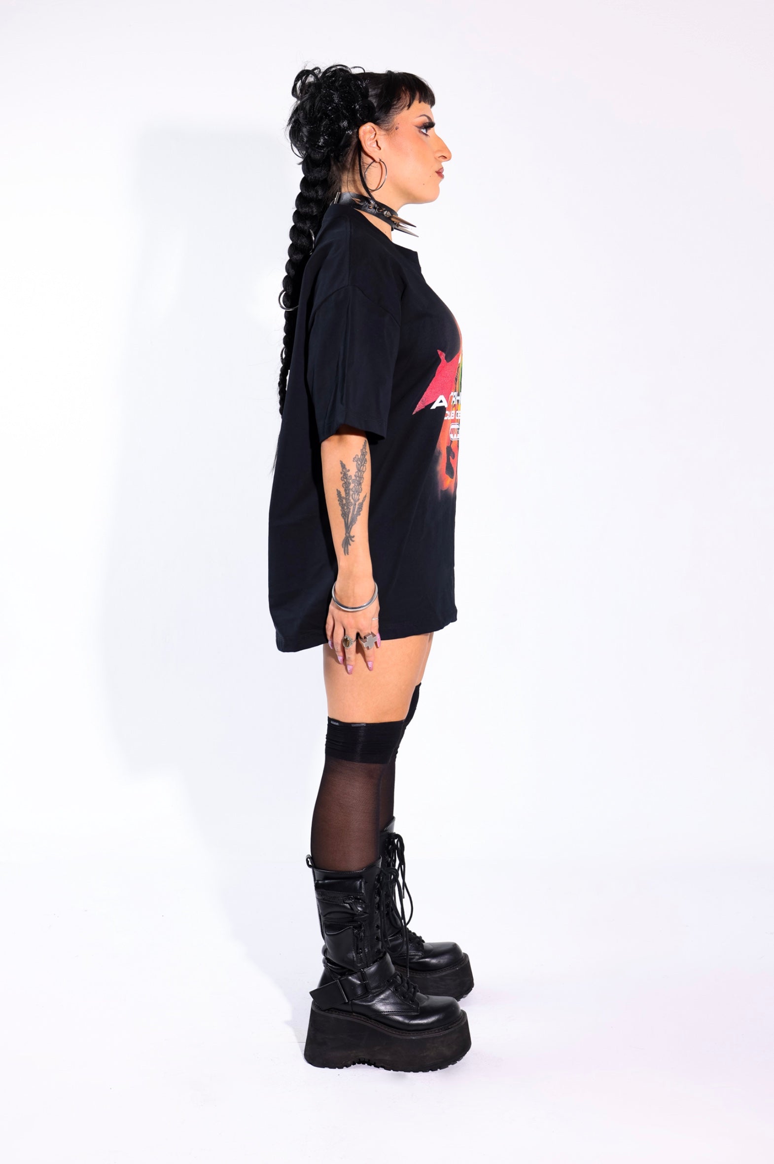 Afterhours Club Gente T-Shirt – back detail – oversized graphic tee