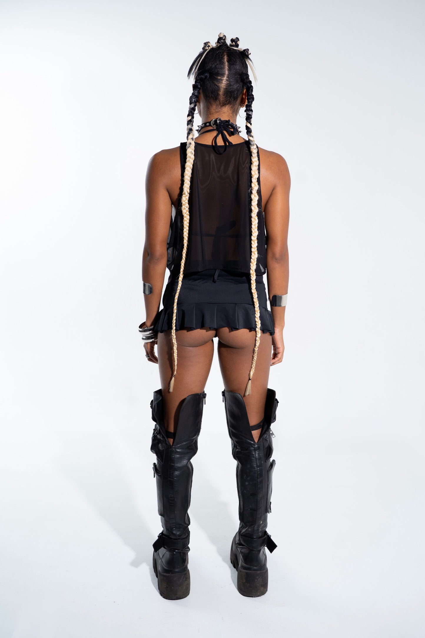 Black Mesh Loose Crop Mi Gente Clothing