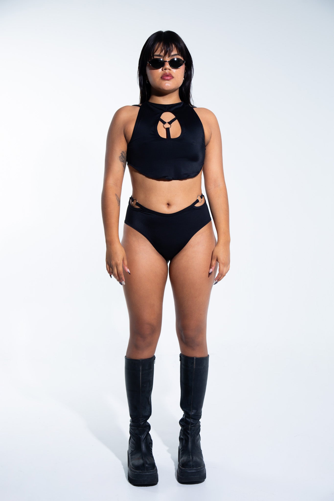 Disconnect Crop Top - Black crop top Mi Gente Clothing   