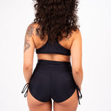 Black Side Scrunch Shorts shorts Mi Gente Clothing   